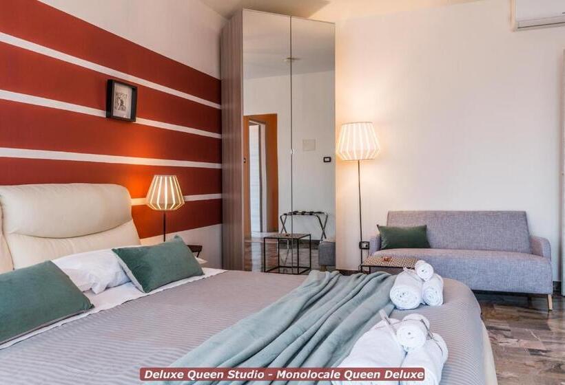 استودیوی لوکس, 4 Star Bologna Train Station Self Check In