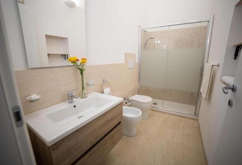 プレミアム４ベッドルーム, B&b Palazzo Loreto