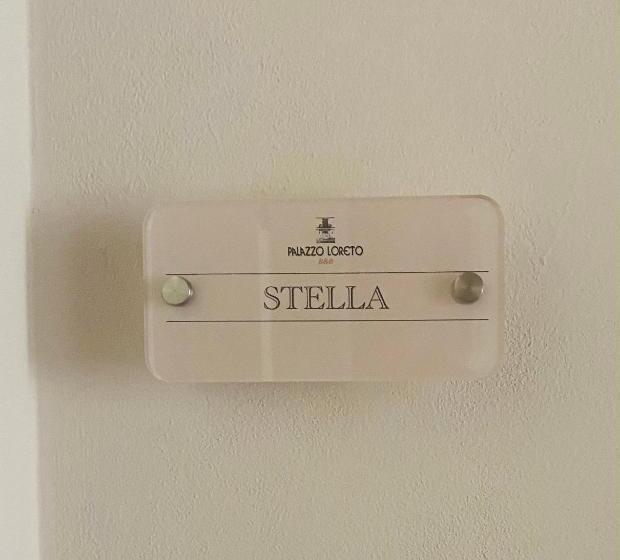 バルコニー付スタンダード４ベッドルーム, B&b Palazzo Loreto