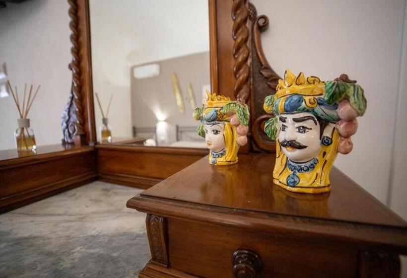 ４ベッドルームクラシックタイプ, B&b Palazzo Loreto