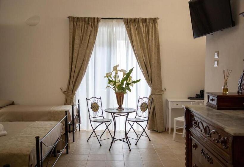 ４ベッドルームクラシックタイプ, B&b Palazzo Loreto