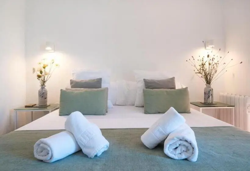 デラックススタジオ, Casa Boutique Encalada
