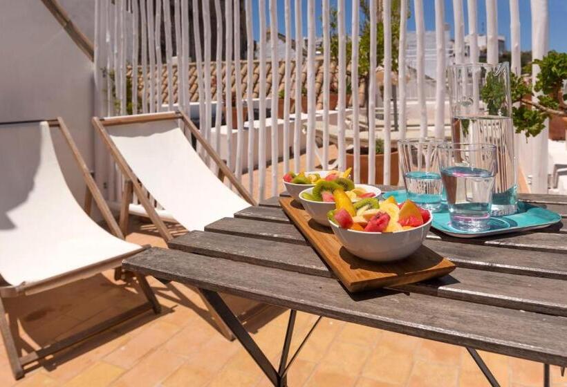 Студио Стандарт с Террасой, Casa Boutique Encalada