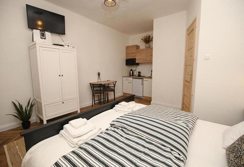 חדר סטנדרט, Nana’s Vendégház