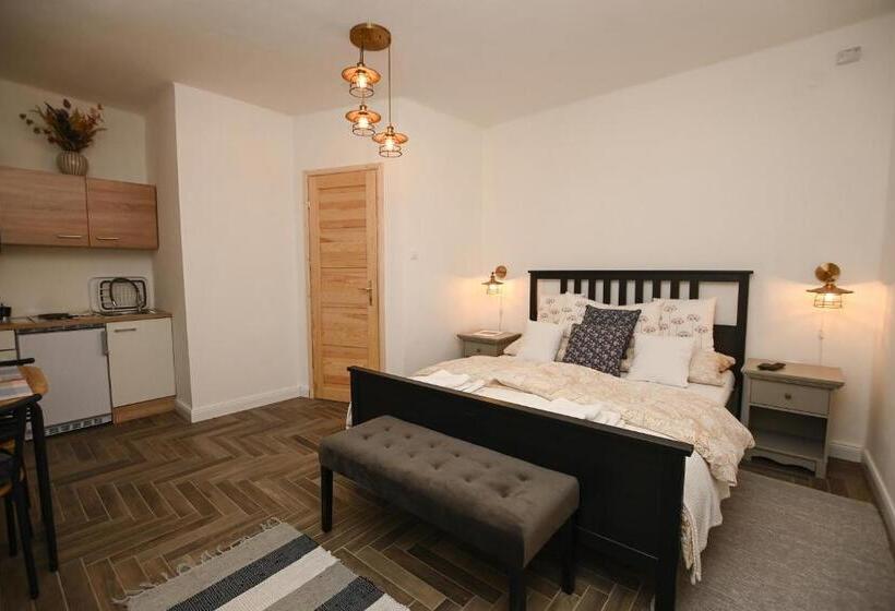 חדר סטנדרט, Nana’s Vendégház