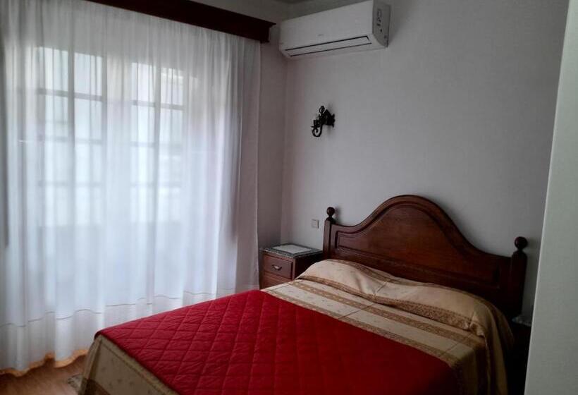 스탠다드 룸, Residencial Das Trinas 2