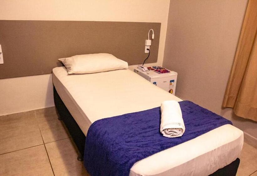 חדר אקונומי יחיד, Montana Aeroporto