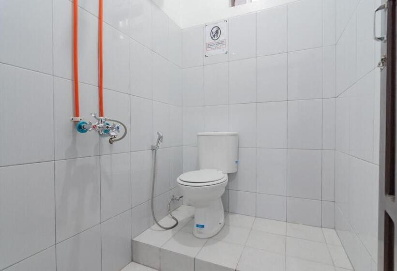 Номер Стандарт, Reddoorz At Vall Guest House Balikpapan