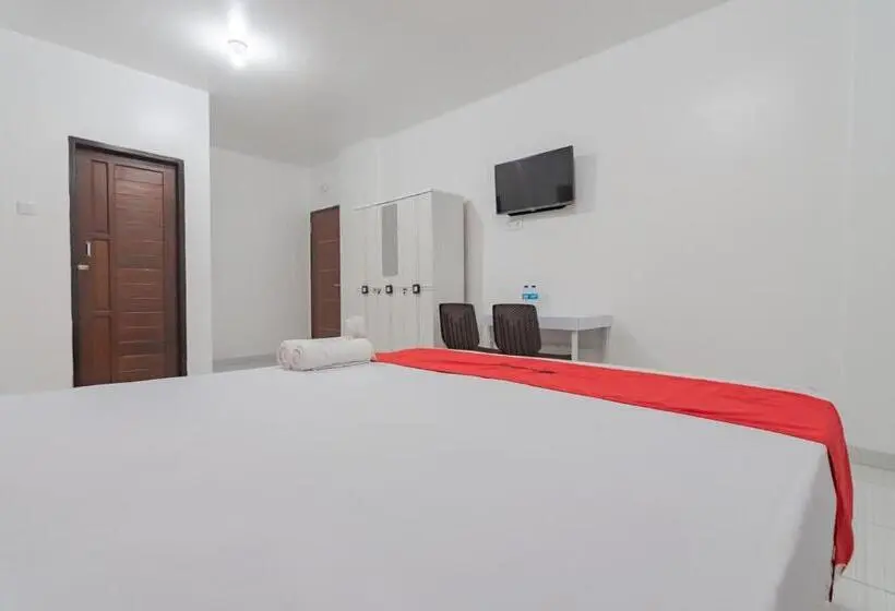 デラックスルーム, Reddoorz At Vall Guest House Balikpapan
