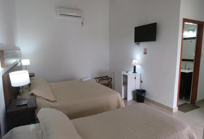 スタンダードトリプルルーム, Gran Hotel Curuzu Cuatia