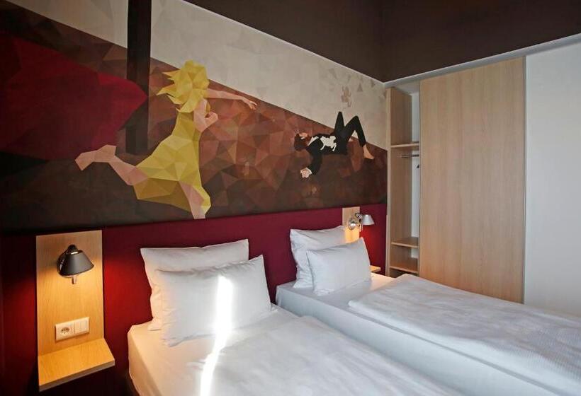 Номер Стандарт, Grimm´s Berlin Potsdam