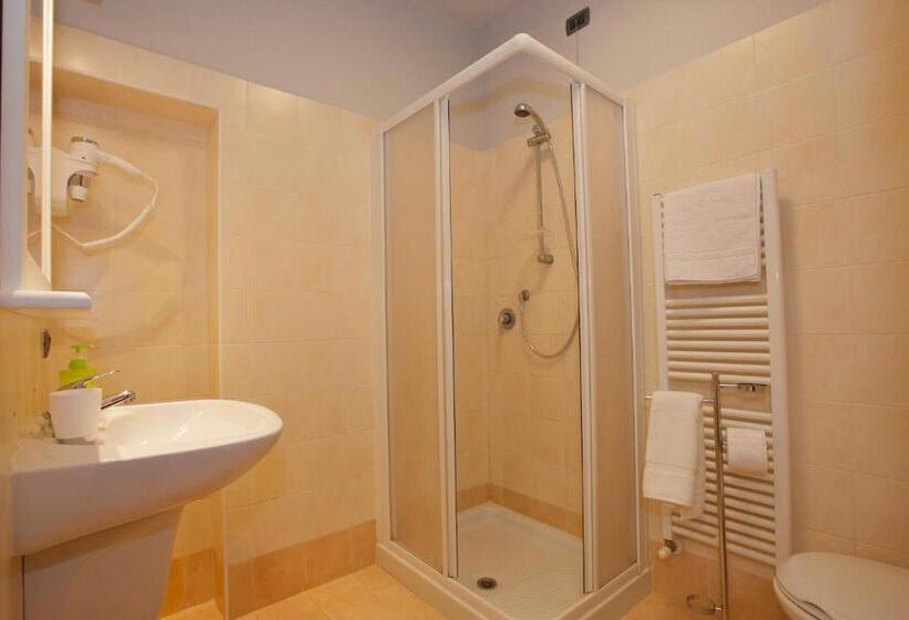 جناح, Milano & Apartments