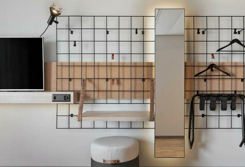 带城市景观的标准间, Moxy Rapperswil