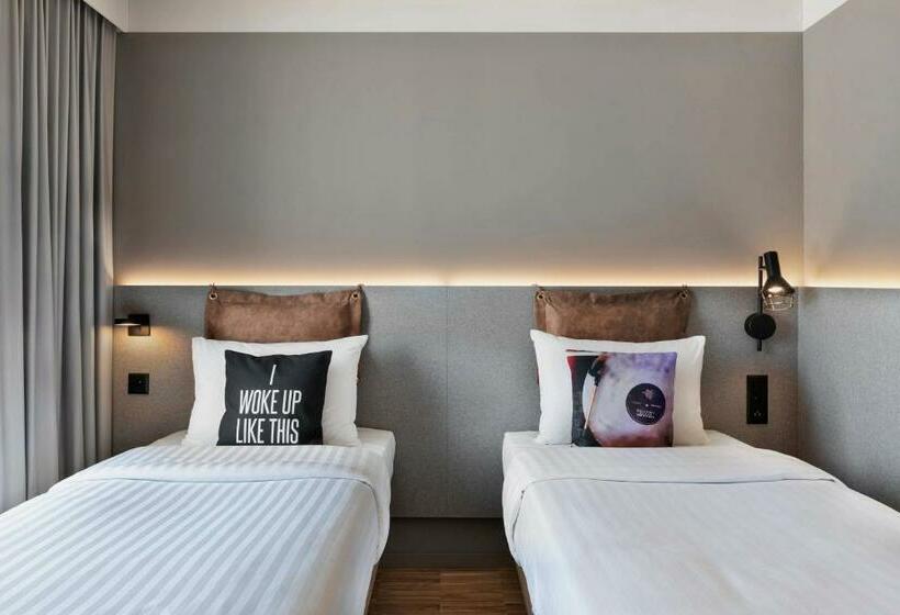 带城市景观的标准间, Moxy Rapperswil