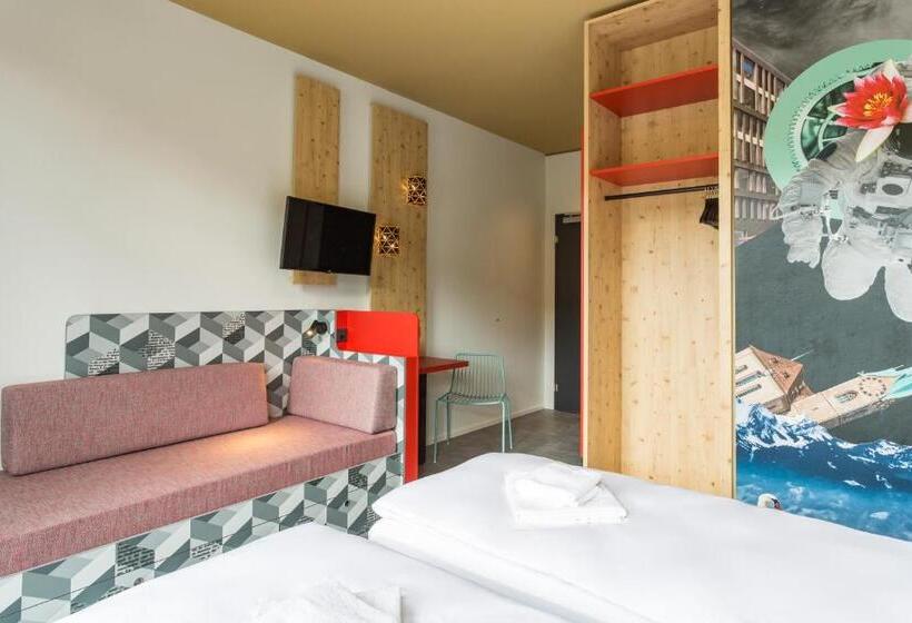 Camera Tripla Standard, Meininger Hotel Zürich Greencity