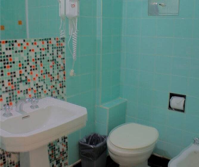 Quarto Estandar, Hostel Suites Florida