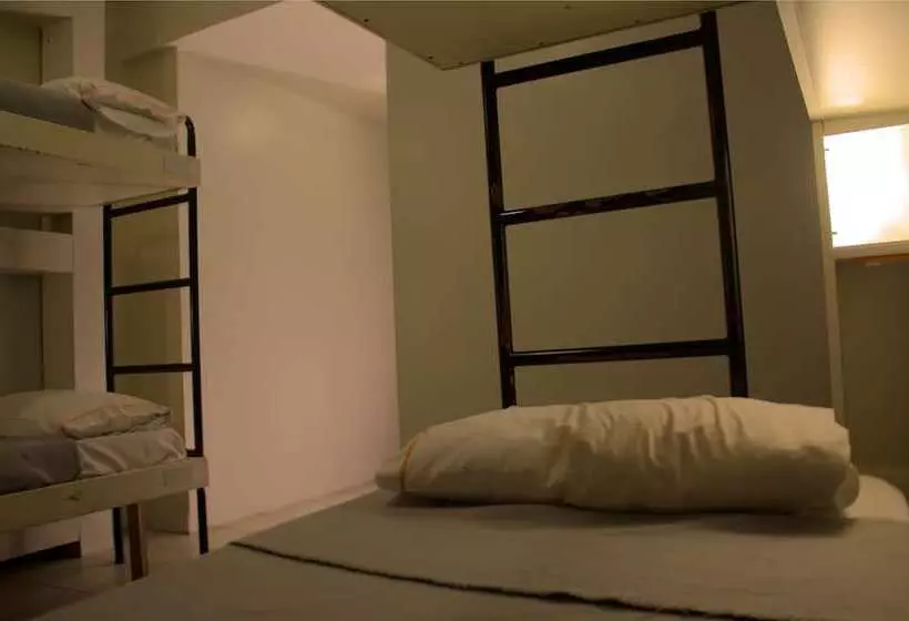 اتاق استاندارد چهار تخته, Hostel Suites Florida