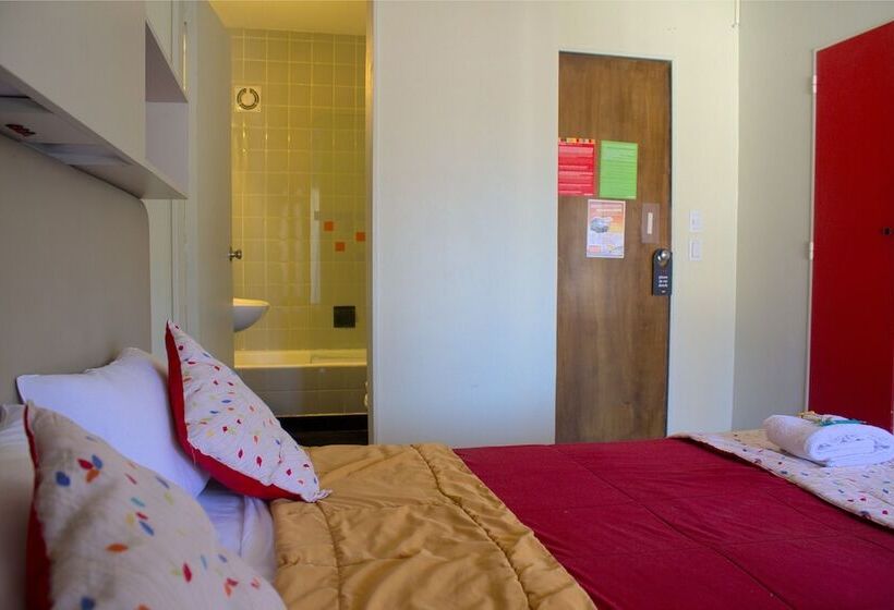 Quarto Superior, Hostel Suites Florida