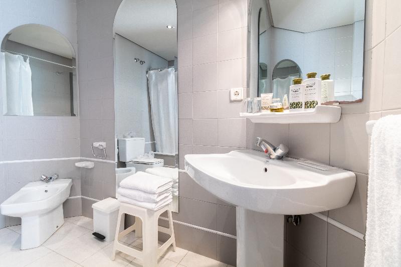 스탠다드 룸, Abades Manzanil