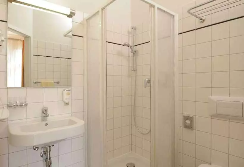اتاق استاندارد یک نفره, Martas Hotel Berlin Mitte