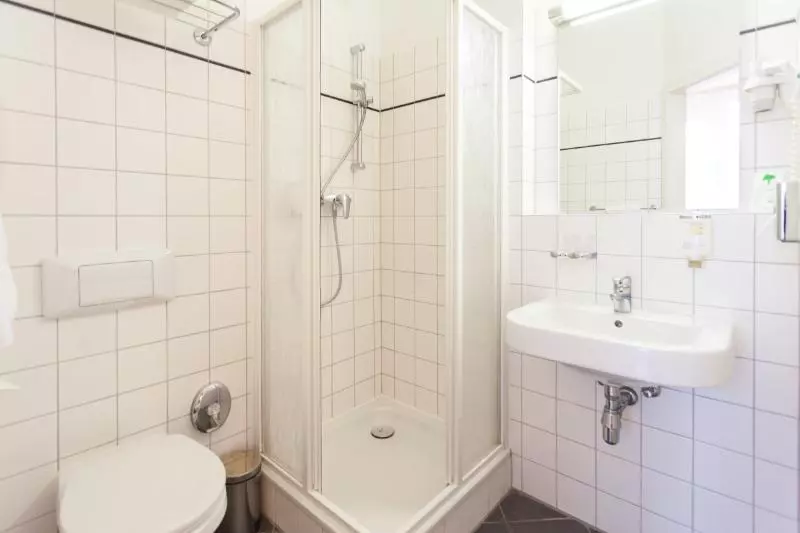 اتاق استاندارد یک نفره, Martas Hotel Berlin Mitte