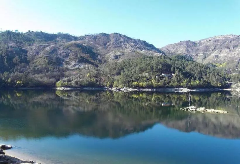 Quarto standart com terraça, Beleza Serra Guide