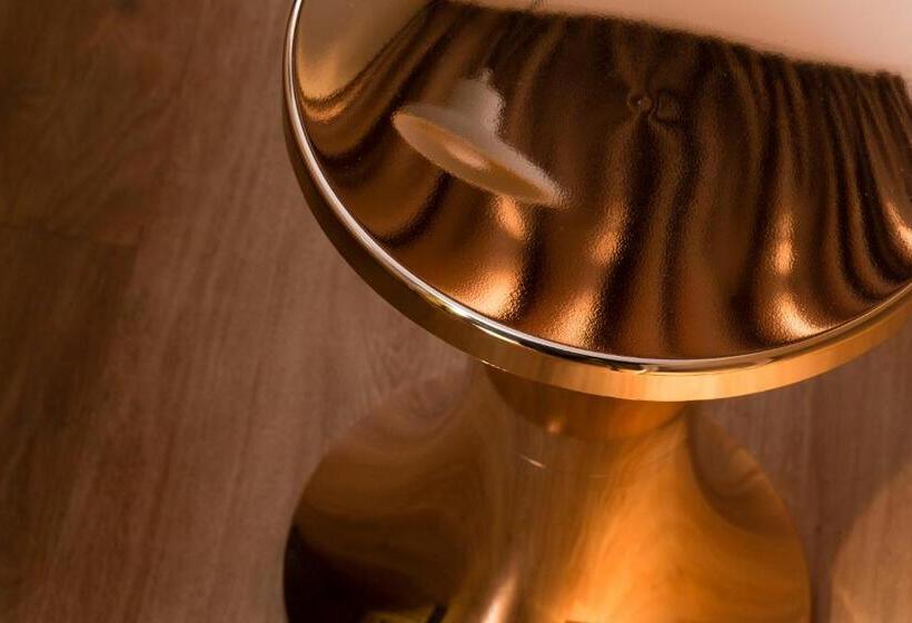 Camera Standard con Vista, Cler