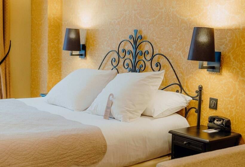 חדר משפחתי, Le Grimaldi By Happyculture