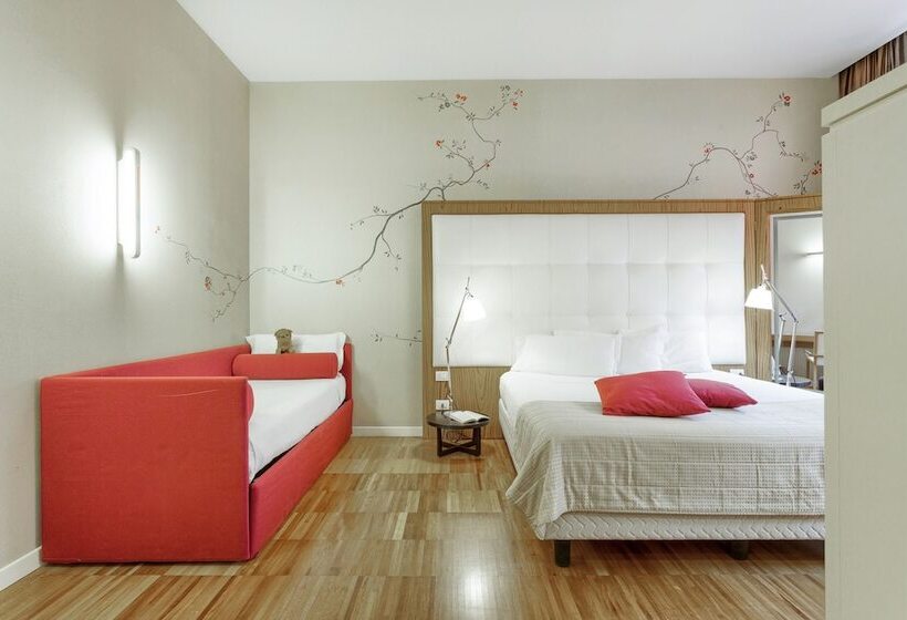 Номер Стандарт Трехместный, Italiana Hotels Milan Rho Fair