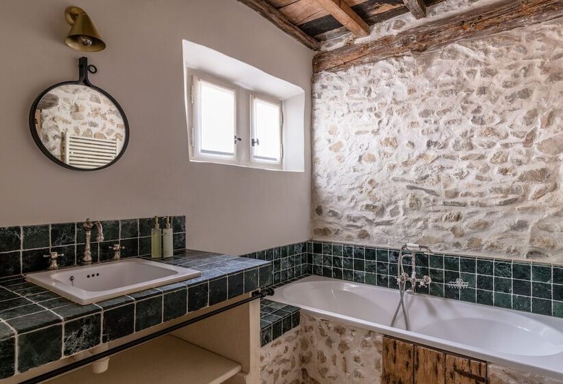 Четырехместный Номер Deluxe, Les Petites Maisons   Hameau Des Baux