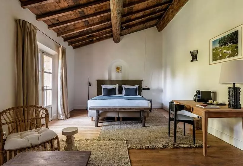 Deluxe Neljän Hengen Huone, Les Petites Maisons   Hameau Des Baux