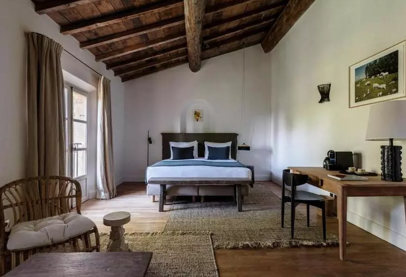 Deluxe Neljän Hengen Huone, Les Petites Maisons   Hameau Des Baux
