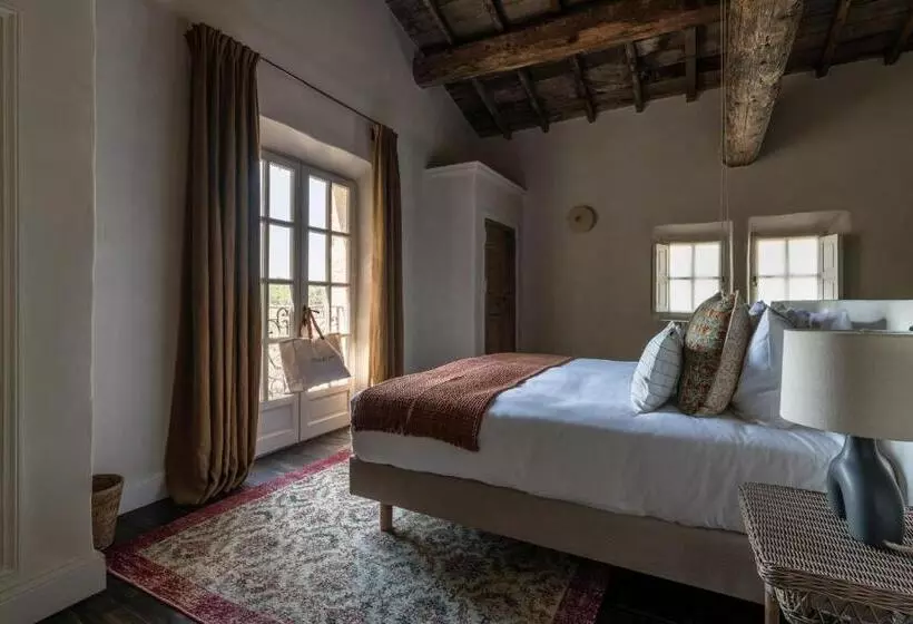 Deluxe Neljän Hengen Huone, Les Petites Maisons   Hameau Des Baux