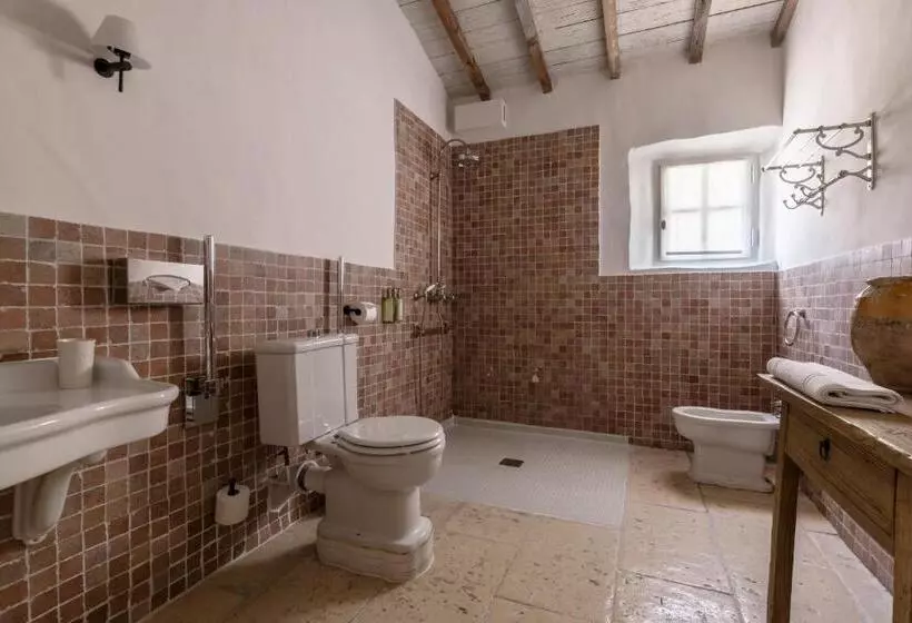 Standard Neljän Hengen Huone, Les Petites Maisons   Hameau Des Baux