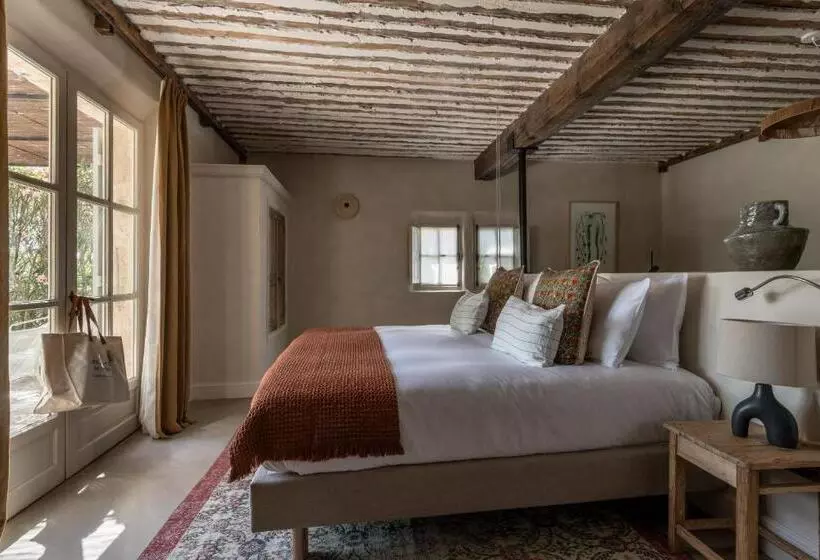 Standard Neljän Hengen Huone, Les Petites Maisons   Hameau Des Baux