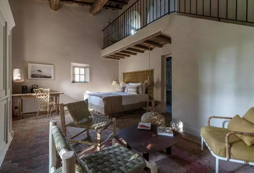 Juniorsviitti Terassi, Les Petites Maisons   Hameau Des Baux