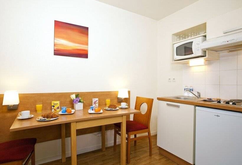 Escritório Estándar, Séjours & Affaires Rennes Villa Camilla