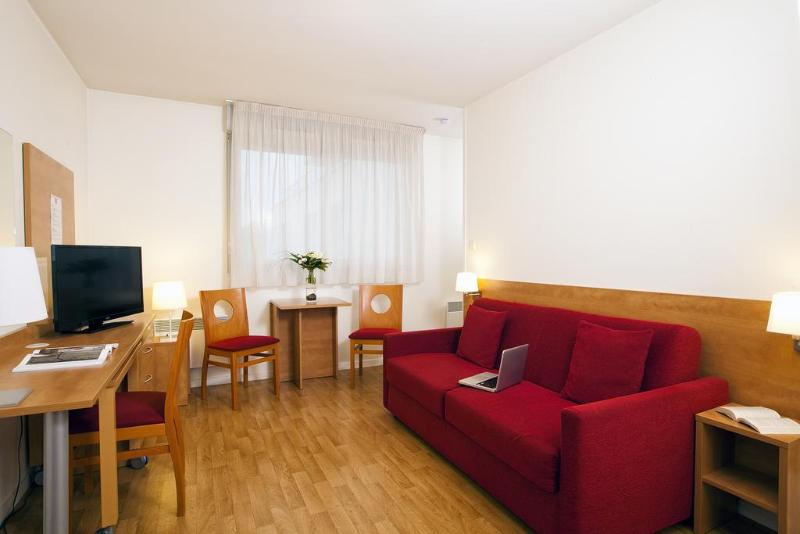 Escritório Estándar, Séjours & Affaires Rennes Villa Camilla