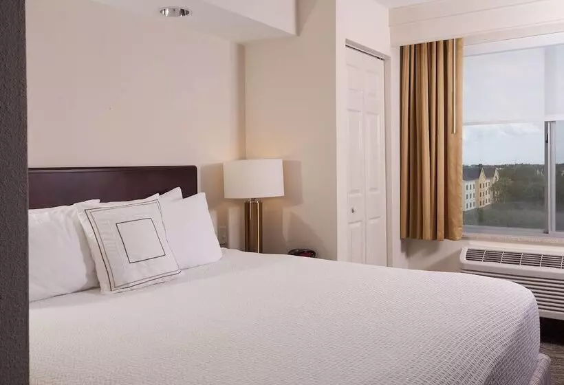 身障者適用スイートルーム, Springhill Suites Orlando Airport