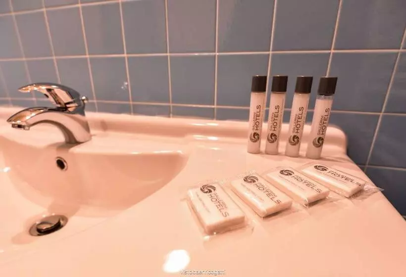 اتاق استاندارد, Standard Hotel Udine
