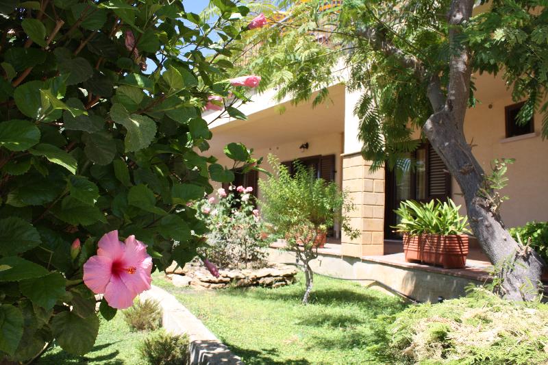 标准三人间, Triscinamare Hotel Residence