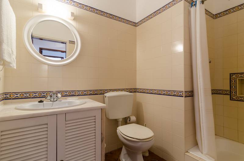 침실 2개 아파트, Varandas Do Atla¢ntico