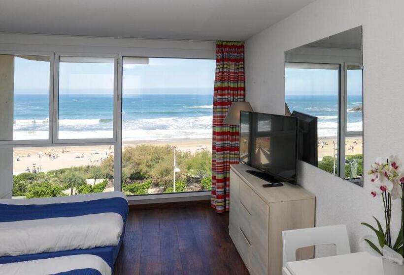 إستوديو قياسى, Residence Victoria Surf