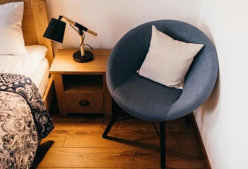اتاق استاندارد سه تخته با بالکن, Hygge Praid