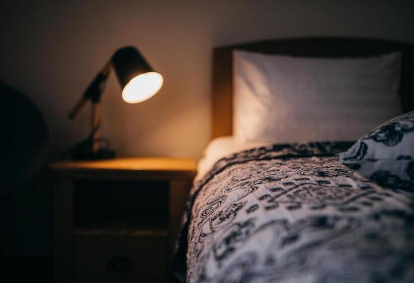 غرفة قياسية ثلاثية مزودة بشرفة, Hygge Praid