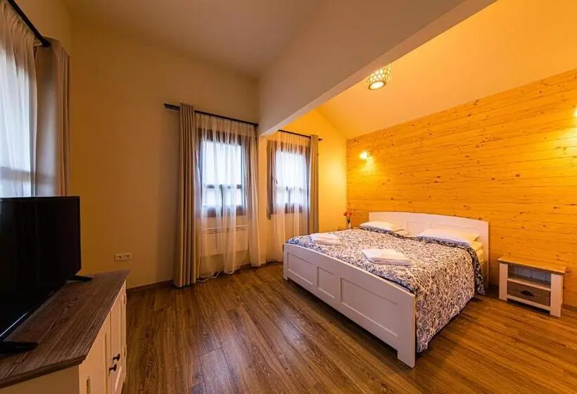 آپارتمان 1 خوابه با تراس, Hygge Praid