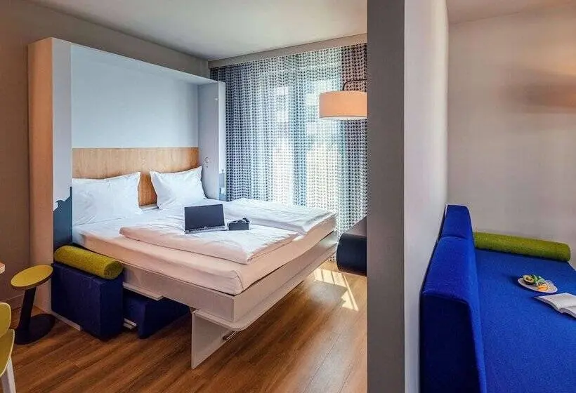 استودیو استاندارد با بالکن, Adagio Access Stuttgart Airport Messe