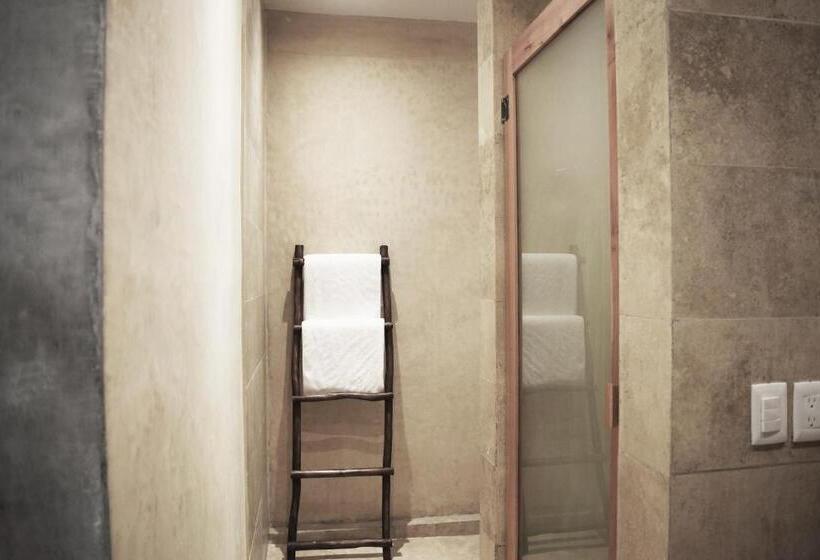 小型套房带泳池景, Casa Hormiga