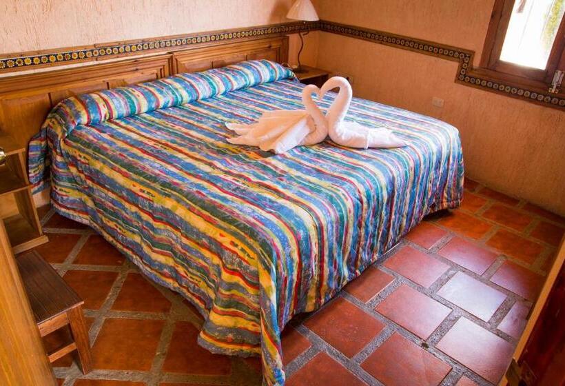 Quarto Estandar Cama King, Casamia