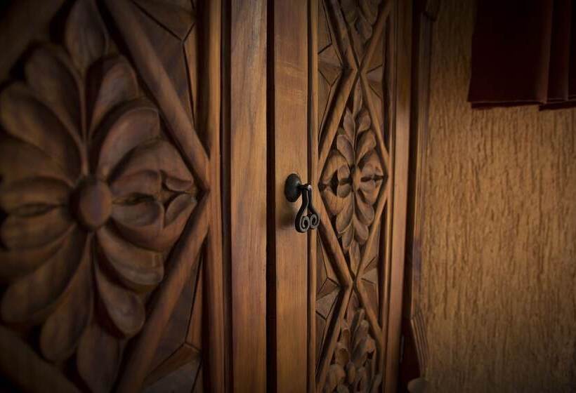 חדר סטנדרט לארבעה, Casamia